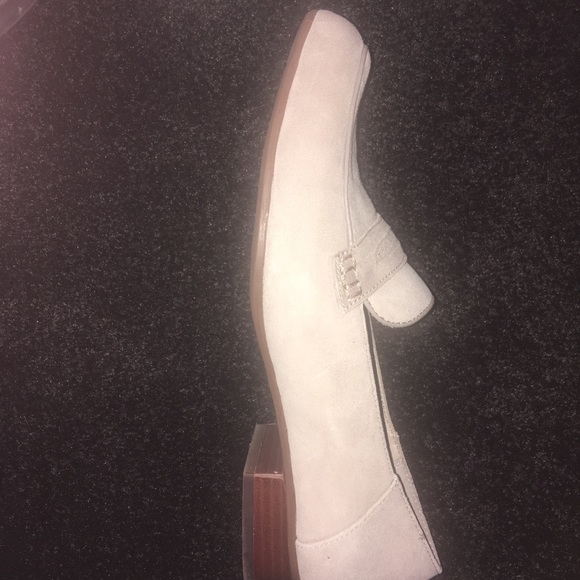 Clarks - Picture 2 of 5